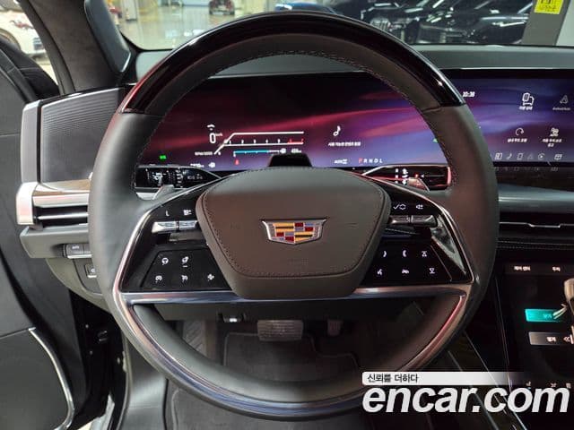 Cadillac Escalade 2025 — Photo 19/20