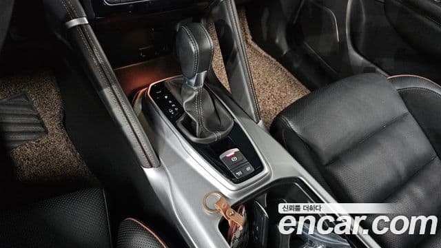 Renault Samsung QM6 2022 — ფოტო 22/36