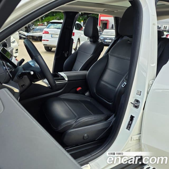 Mercedes-Benz GLC-Class 2024 — Şəkil 9/20