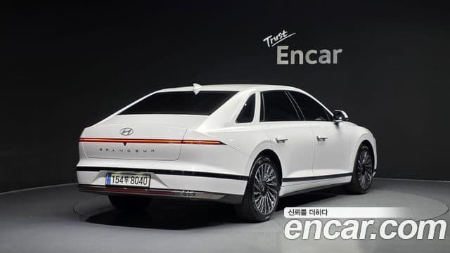Hyundai Grandeur Hybrid 2025 — ფოტო 11/38