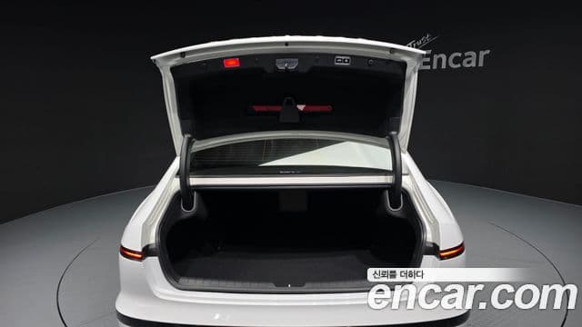 Hyundai Grandeur Hybrid 2025 — ფოტო 8/38