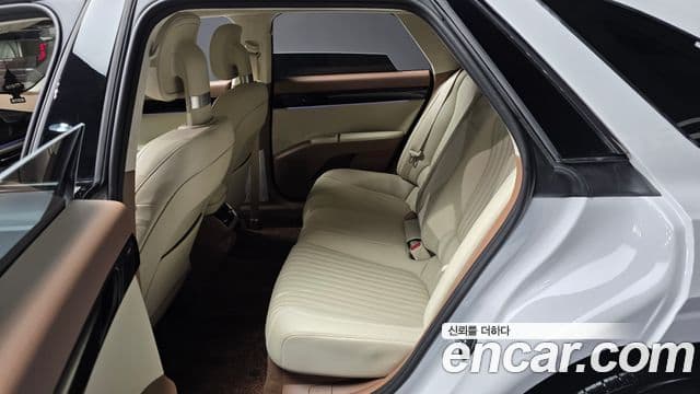 Hyundai Grandeur Hybrid 2025 — ფოტო 1/38