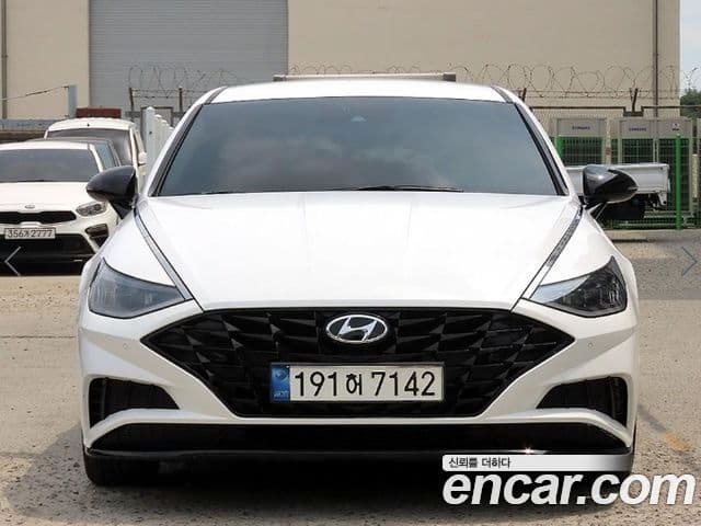 Hyundai Sonata 2022 — Фото 10/20