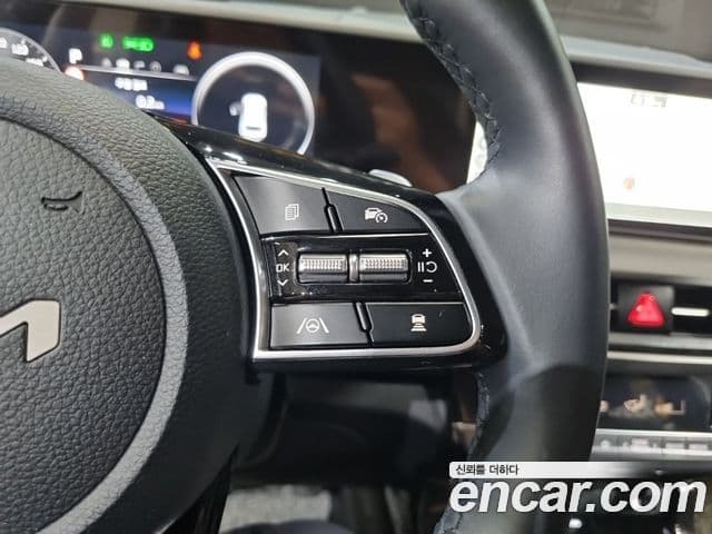 Kia Seltos 2025 — Şəkil 14/20