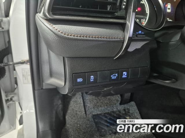 Toyota Camry 2019 — Şəkil 14/16