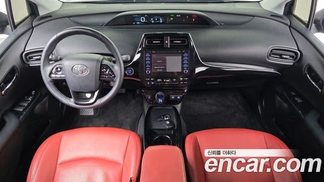 Toyota Prius 2021 — Şəkil 7/20
