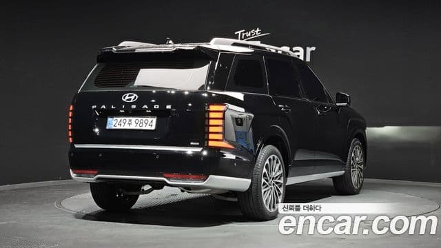 Hyundai Palisade 2025 — ფოტო 2/20