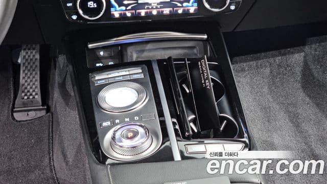 Genesis Electrified G80 2022 — ფოტო 9/20