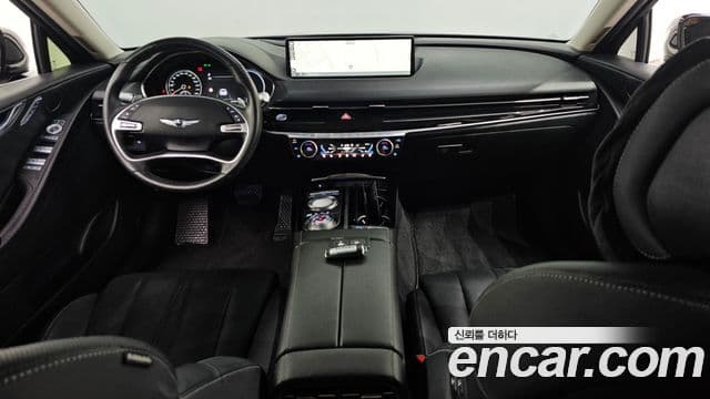 Genesis Electrified G80 2022 — ფოტო 18/20