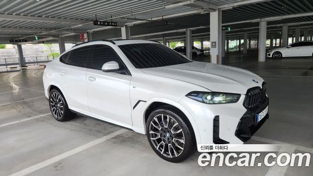 BMW X6 2024 — Photo 14/19