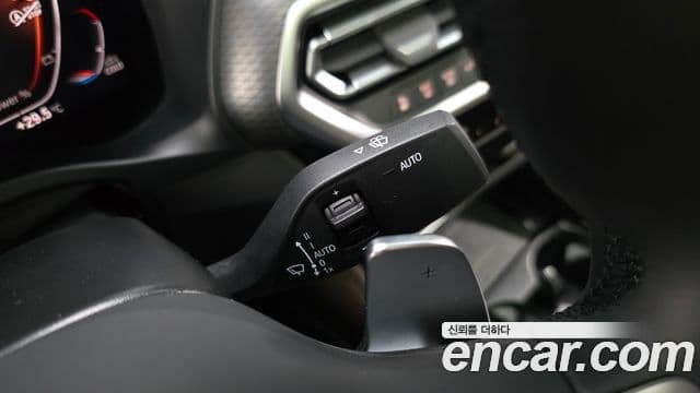 BMW X4 2025 — Photo 24/34