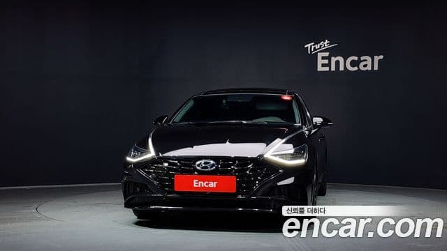 Hyundai Sonata 2021 — Фото 3/20