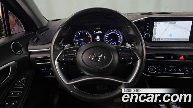 Hyundai Sonata 2021 — Фото 13/20
