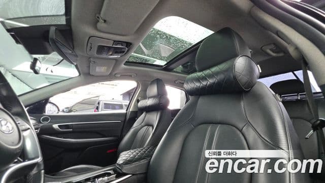 Hyundai Sonata 2021 — Фото 18/20