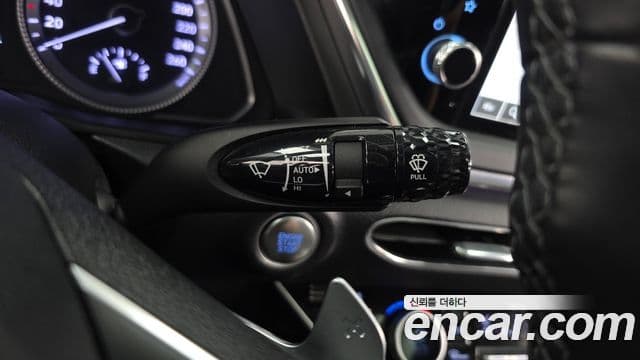 Hyundai Sonata Hybrid 2021 — Photo 6/32