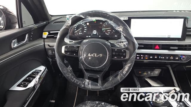 Kia K5 2026 — ფოტო 12/20