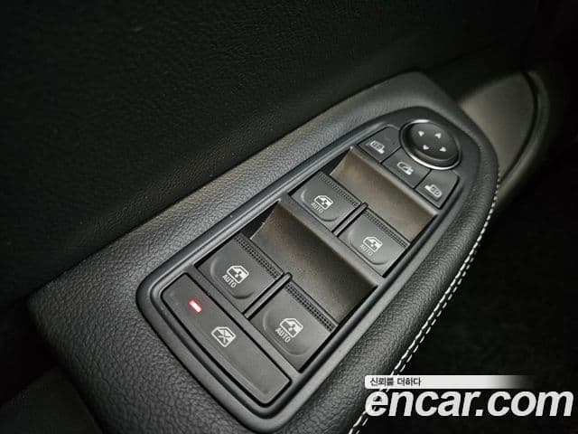 Renault Samsung XM3 2023 — Фото 12/16