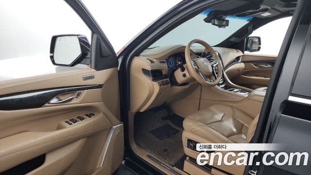 Cadillac Escalade 2018 — Şəkil 20/20
