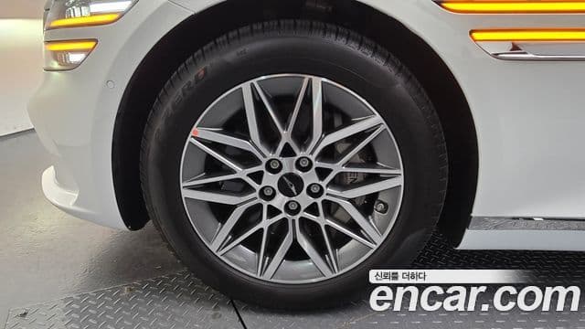 Genesis Electrified G80 2025 — Şəkil 5/20