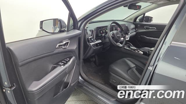 Kia Sportage 2022 — ფოტო 10/20