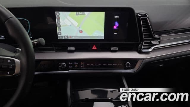Kia Sportage 2022 — ფოტო 13/20