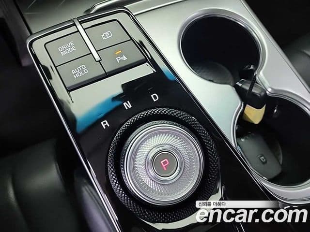 Kia K8 2022 — ფოტო 8/20