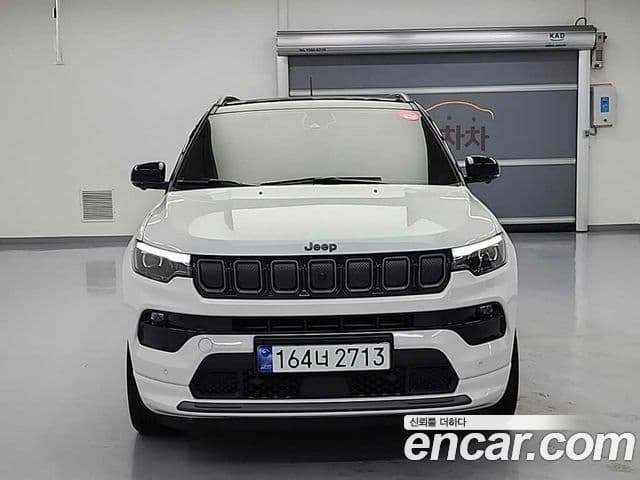 Jeep Compass 2022 — ფოტო 2/19