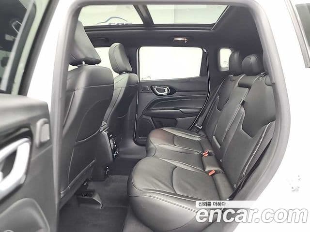 Jeep Compass 2022 — ფოტო 11/19