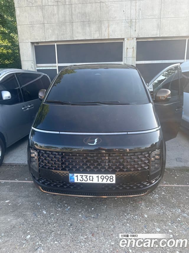 Hyundai Staria 2025 — ფოტო 3/8