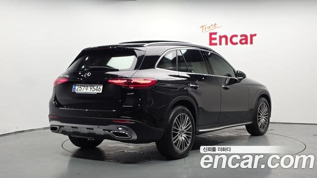 Mercedes-Benz GLC-Class 2023 — Фото 2/20
