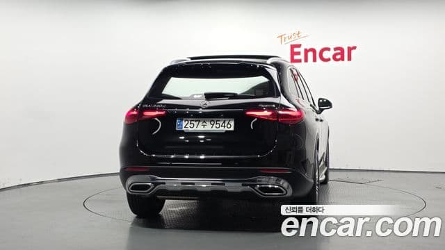 Mercedes-Benz GLC-Class 2023 — Фото 4/20