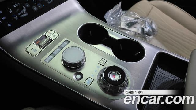 Genesis GV70 2025 — Şəkil 7/20