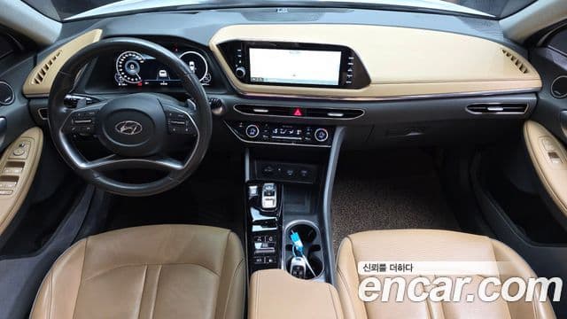 Hyundai Sonata 2021 — ფოტო 7/20