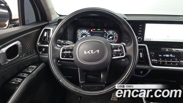 Kia Sorento 2021 — ფოტო 13/20