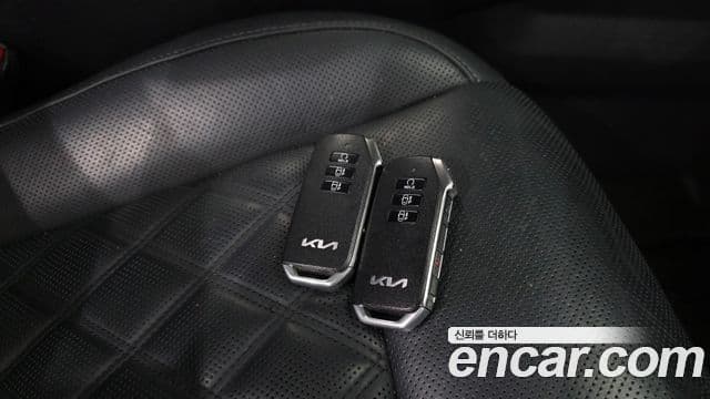Kia Sorento 2021 — ფოტო 18/20