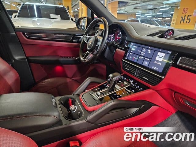 Porsche Cayenne 2019 — Şəkil 11/20