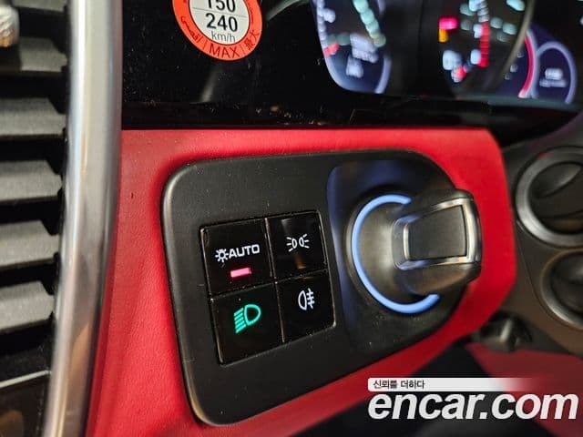 Porsche Cayenne 2019 — Şəkil 17/20
