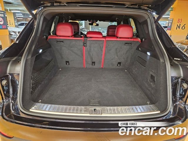 Porsche Cayenne 2019 — фото 20 из 20
