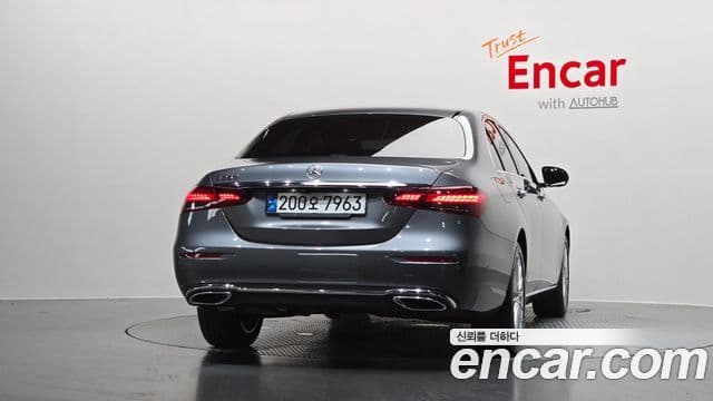 Mercedes-Benz E-Class 2022 — Şəkil 3/20