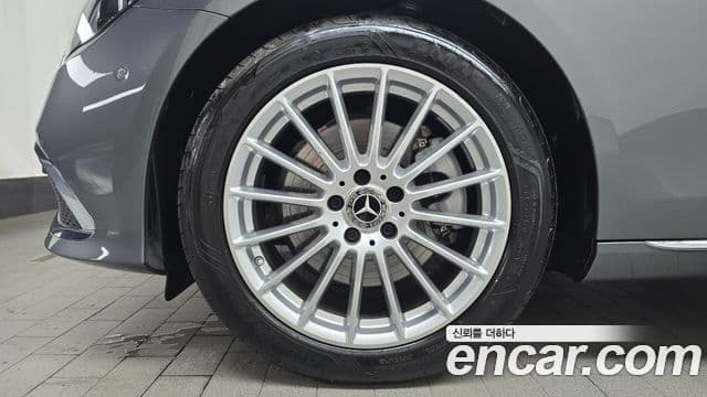 Mercedes-Benz E-Class 2022 — Şəkil 4/20