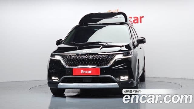 Kia Carnival 2023 — Фото 2/20