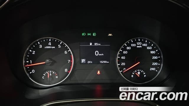 Kia Seltos 2021 — Şəkil 8/20