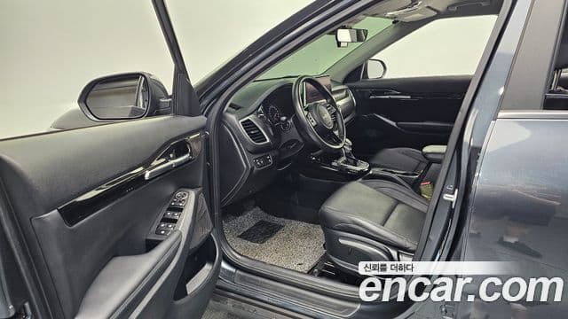 Kia Seltos 2021 — Şəkil 10/20