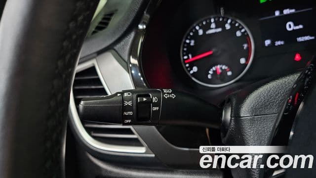 Kia Seltos 2021 — Şəkil 17/20