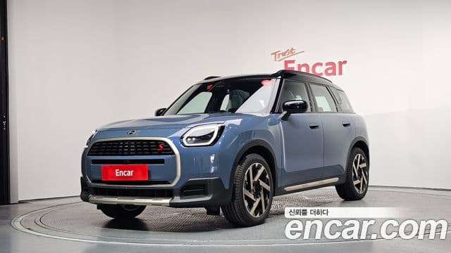 Mini Cooper S Countryman 2026 — Фото 1/20