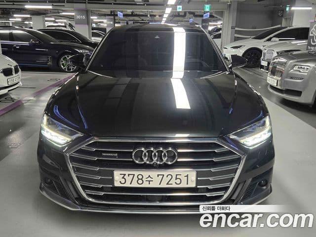 Audi A8 2019 — Şəkil 1/20