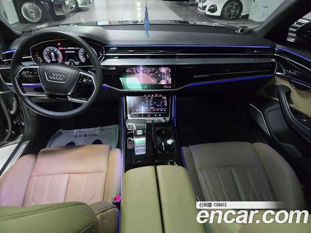 Audi A8 2019 — Şəkil 12/20