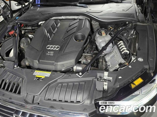 Audi A8 2019 — фото 19 из 20