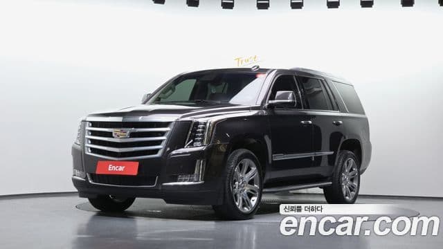 Cadillac Escalade 2018 — ფოტო 1/20
