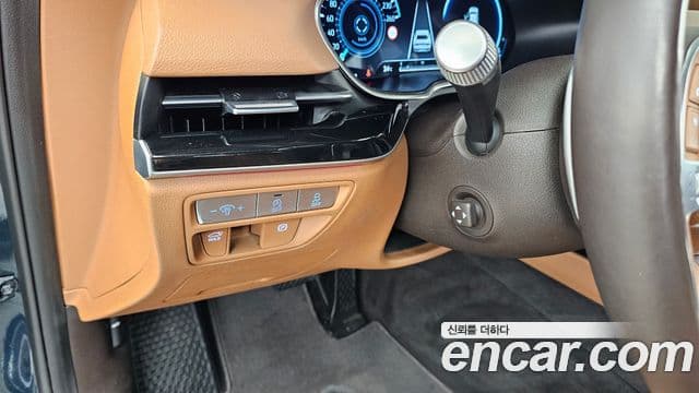 Genesis Electrified G80 2021 — фото 16 из 20